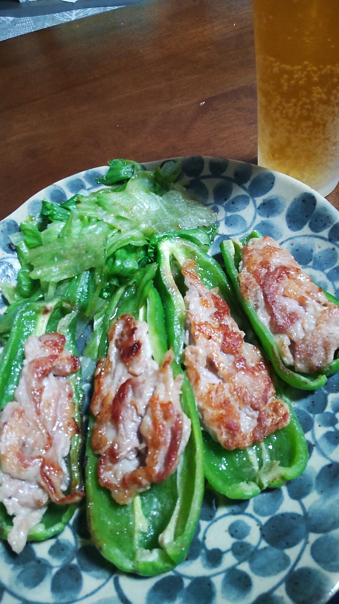 こま切れ肉詰めピーマン