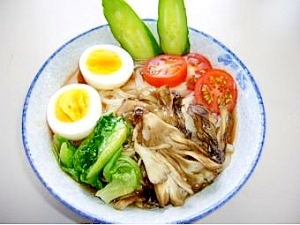 具だくさん冷麺