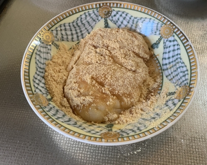 とても美味しかった
いつもきなこ、砂糖，塩を目分量で作っていました
レシピ通り作ってみると，美味しい
家族にも好評でした
今後はレシピ通りに作って食べよう！