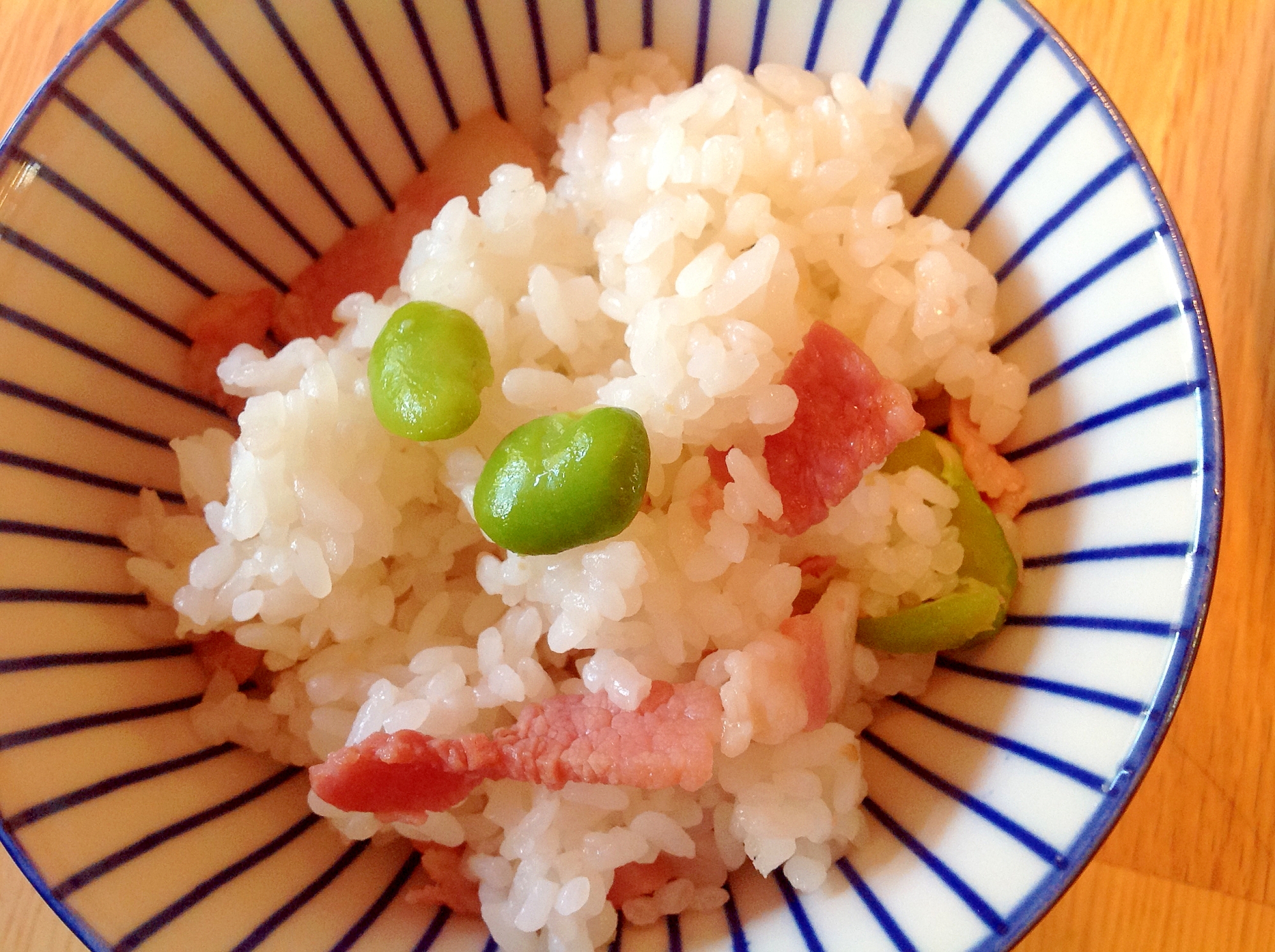 そら豆とベーコンの混ぜご飯