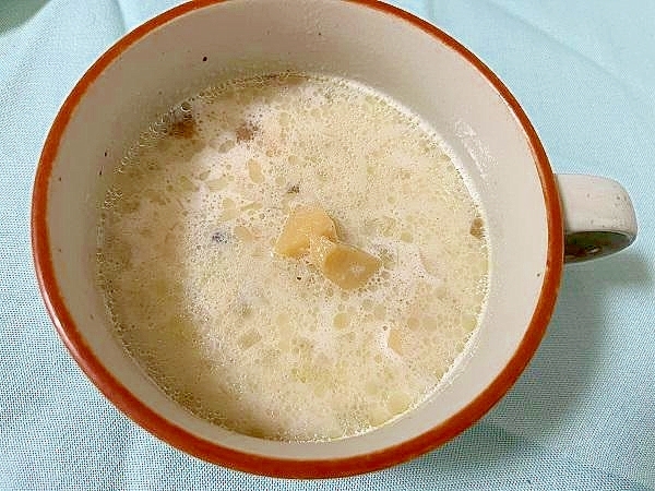 牡蠣とほたてのクラムチャウダー風