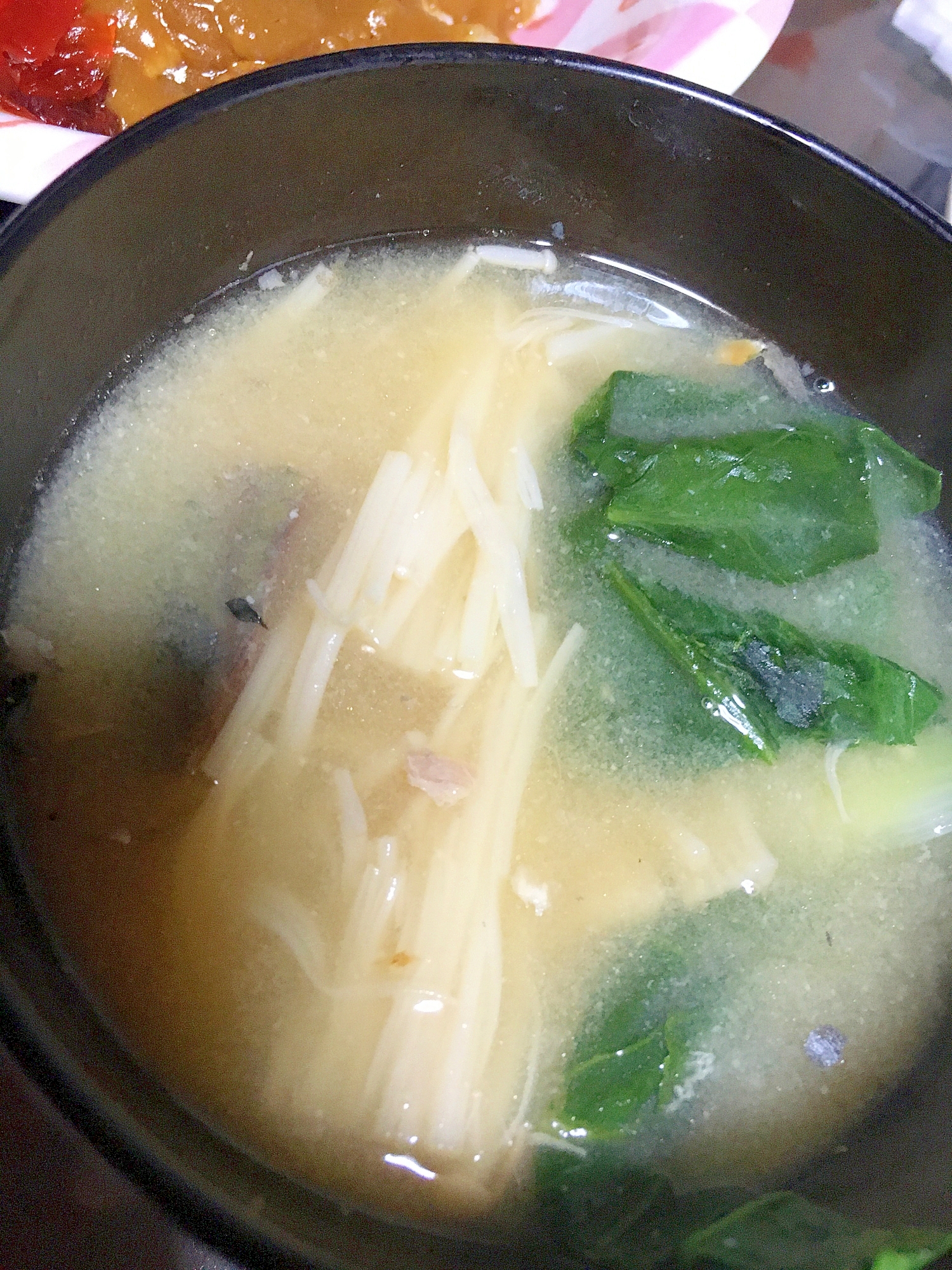 鯖缶とえのきと小松菜の味噌汁