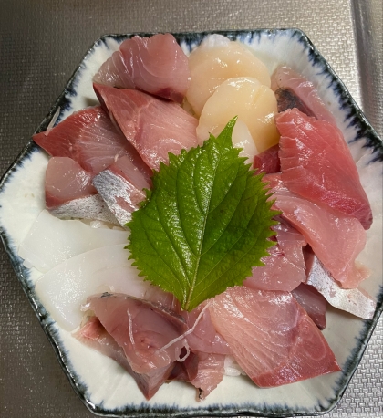 卵かけご飯用醤油で☆マグロ丼