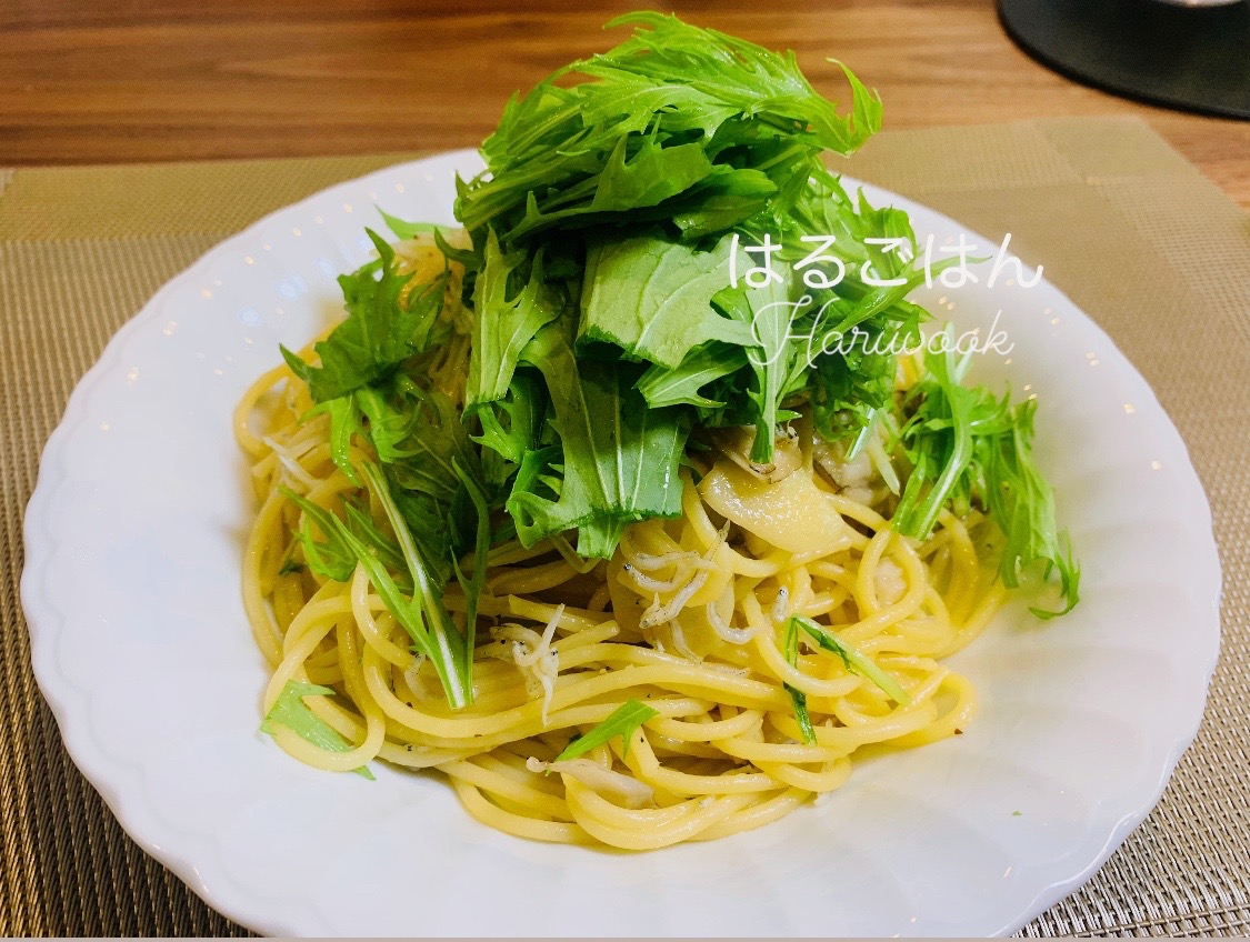 しらすとたっぷり水菜のバター醤油パスタ おススメ レシピ 作り方 By はるごはん 楽天レシピ