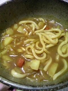 お蕎麦屋さんのカレーうどん