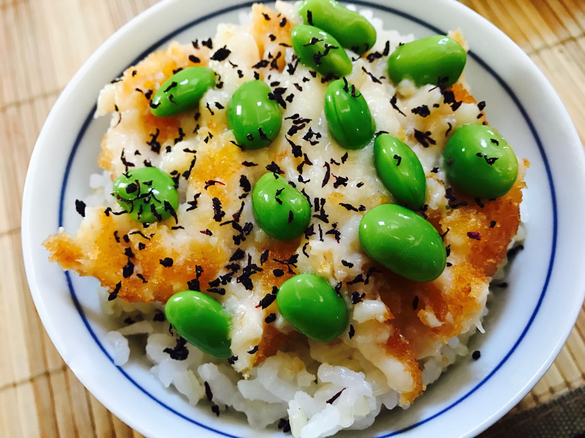 アレンジ！カニクリームコロッケ丼