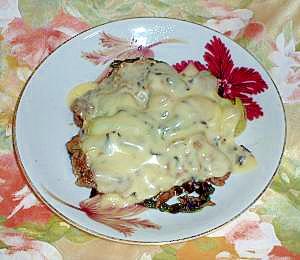 安い牛肉とチンゲンサイでとろ りチーズかけ レシピ 作り方 By マコちゃん777 楽天レシピ