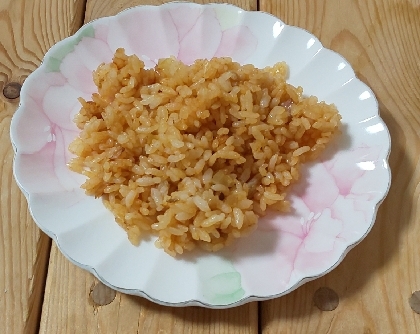 紅蓮華さん、こんにちは✨レポありがとうございます♥️炊飯器でチキンライス作りました☘️簡単にできて、とてもおいしかったです♪素敵なレシピ、ありがとうございます♡