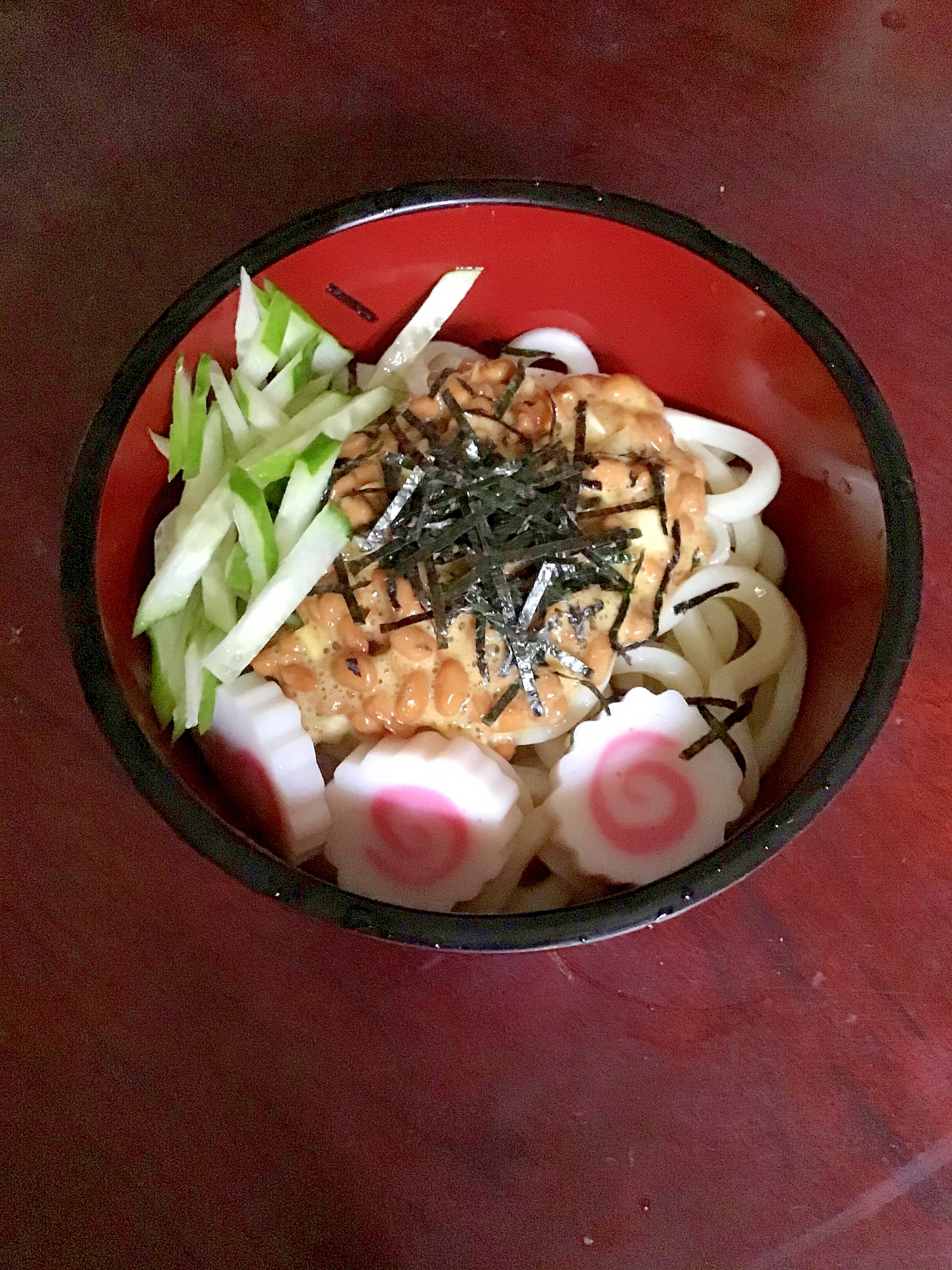 鳴門ときゅうりの納豆ぶっかけうどん。