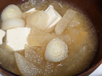 大根とお豆腐のお味噌汁