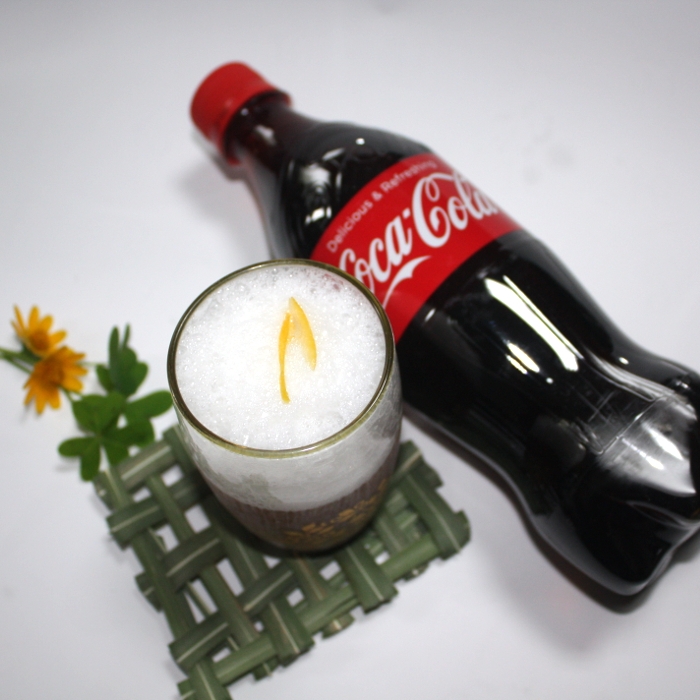 【コカ･コーラ】レモン香る♪ふんわりミルクカクテル