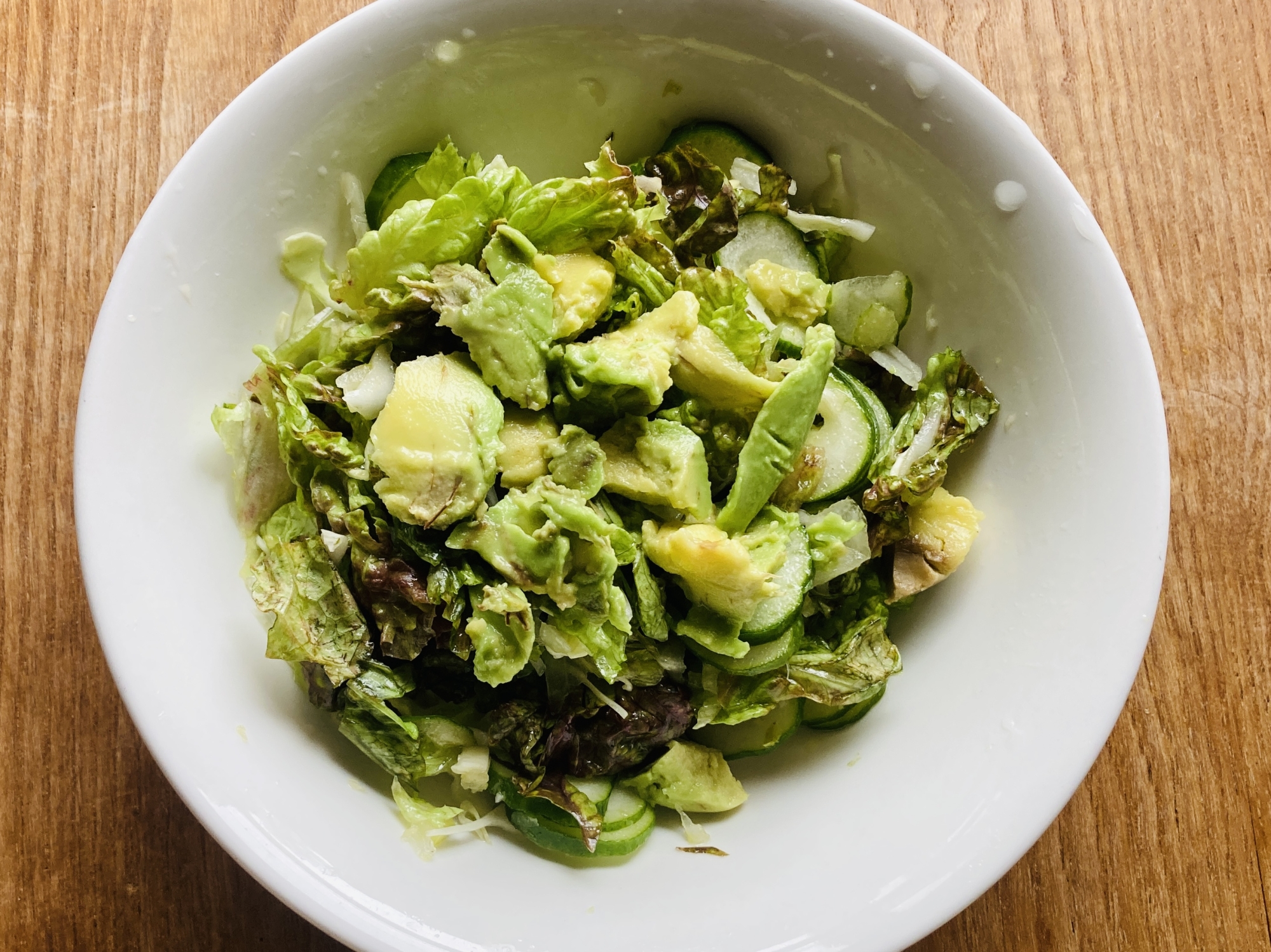 アボカド入りグリーンサラダ