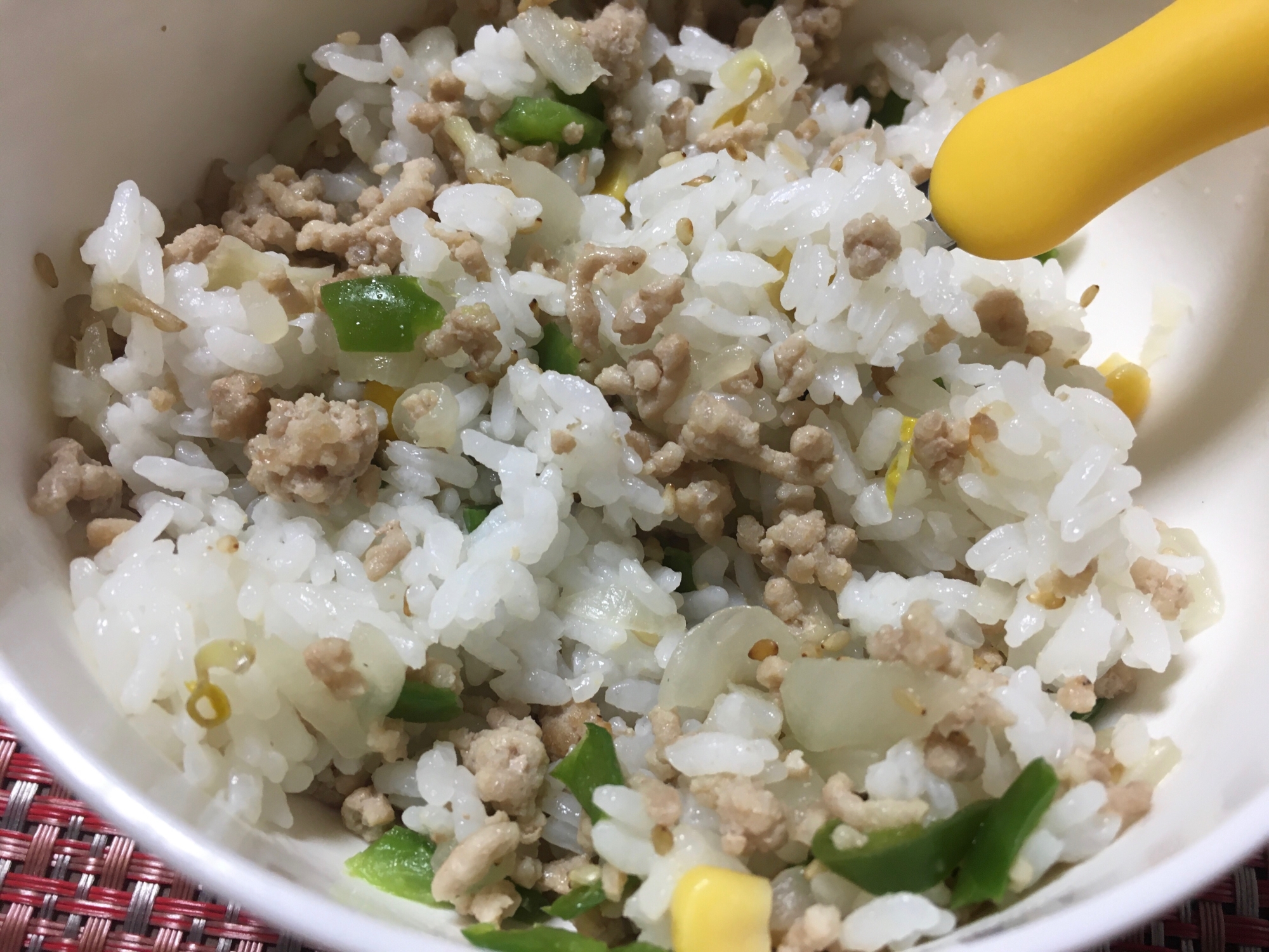 【幼児食】豚ひき肉と野菜の混ぜご飯★