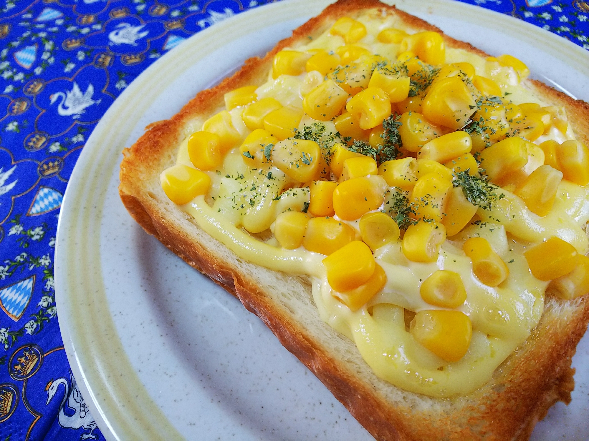 簡単！コーンまよトースト♪