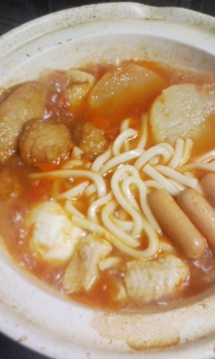 残りおでんの★トマト煮込みうどん