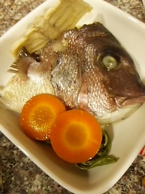 鯛の頭とチンゲン菜の煮物