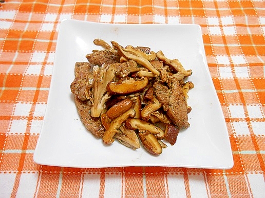 ジャーマンポークステーキとキノコ炒め レシピ 作り方 By Tiara M 楽天レシピ ジャーマンポークステーキとキノコ炒め レシピ 作り方 By Tiara M 楽天レシピ