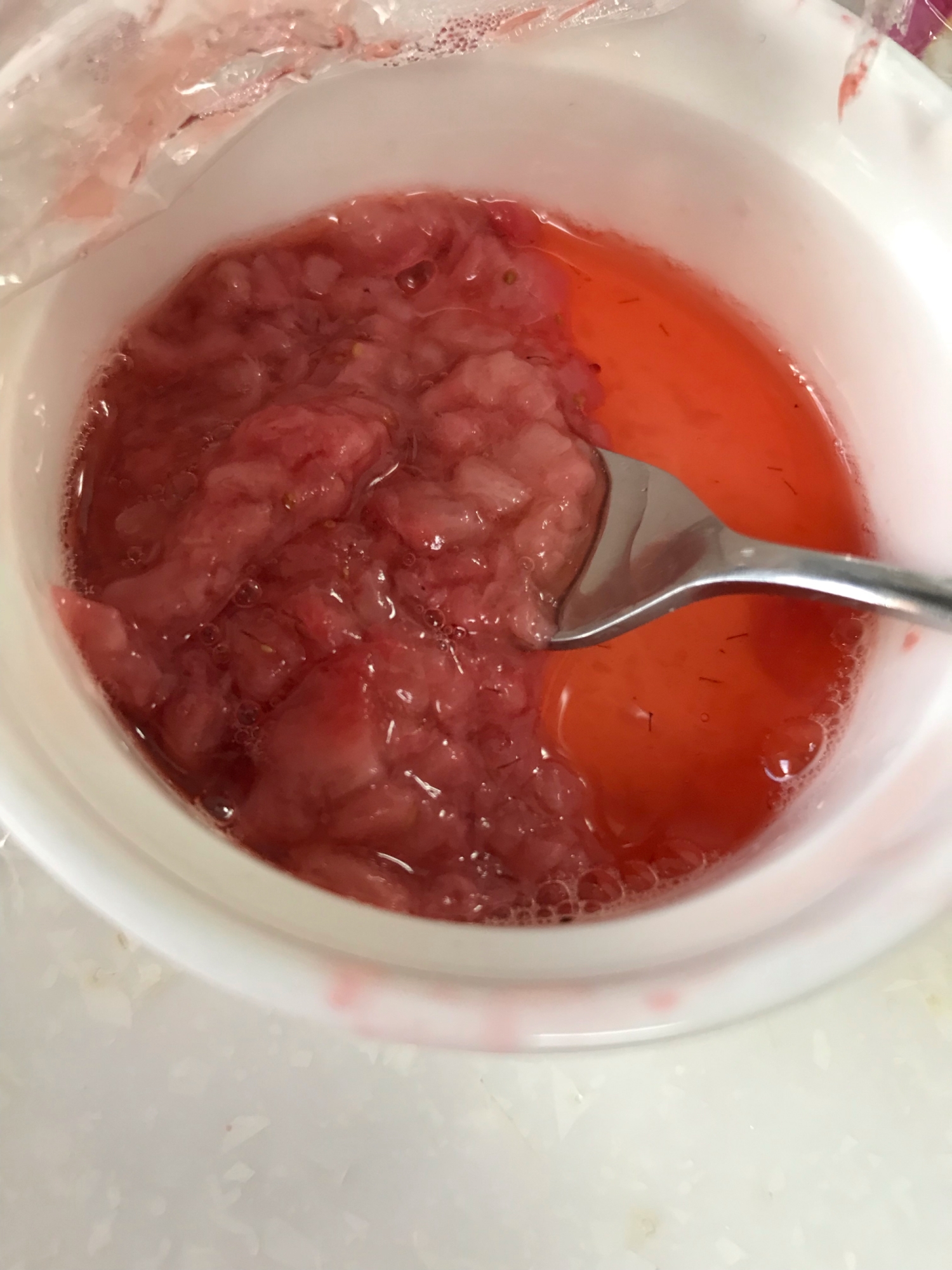 離乳食中期 レンジでイチゴのみじん切り レシピ 作り方 By Rママ 楽天レシピ