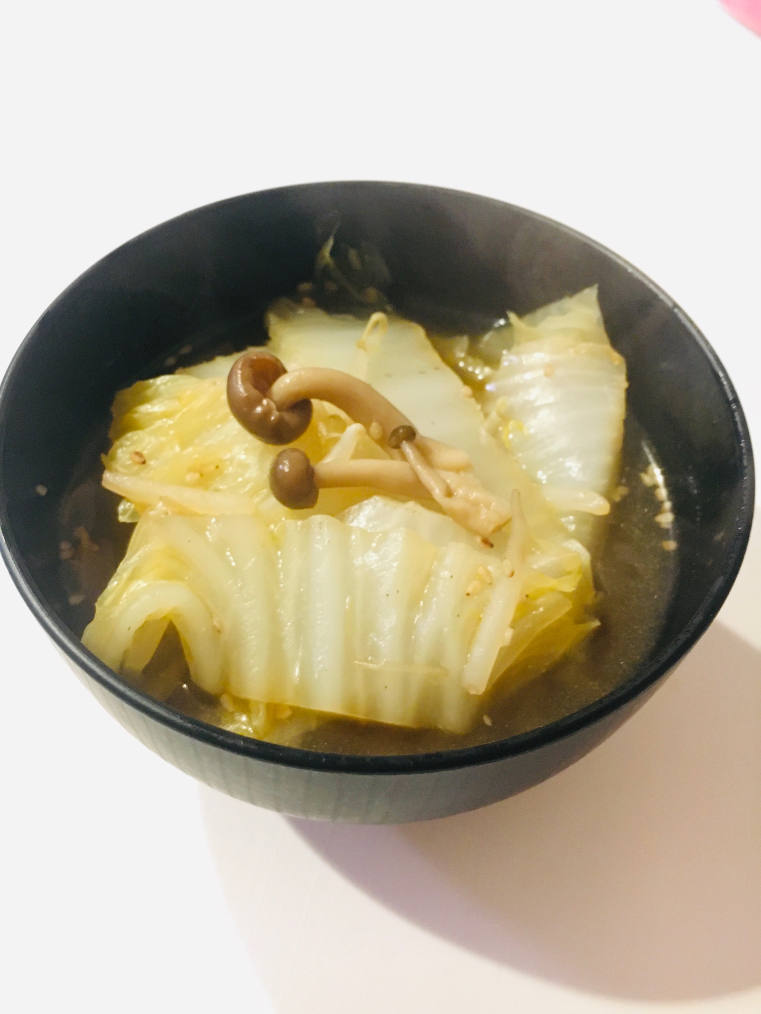 白菜としめじの韓国風スープ