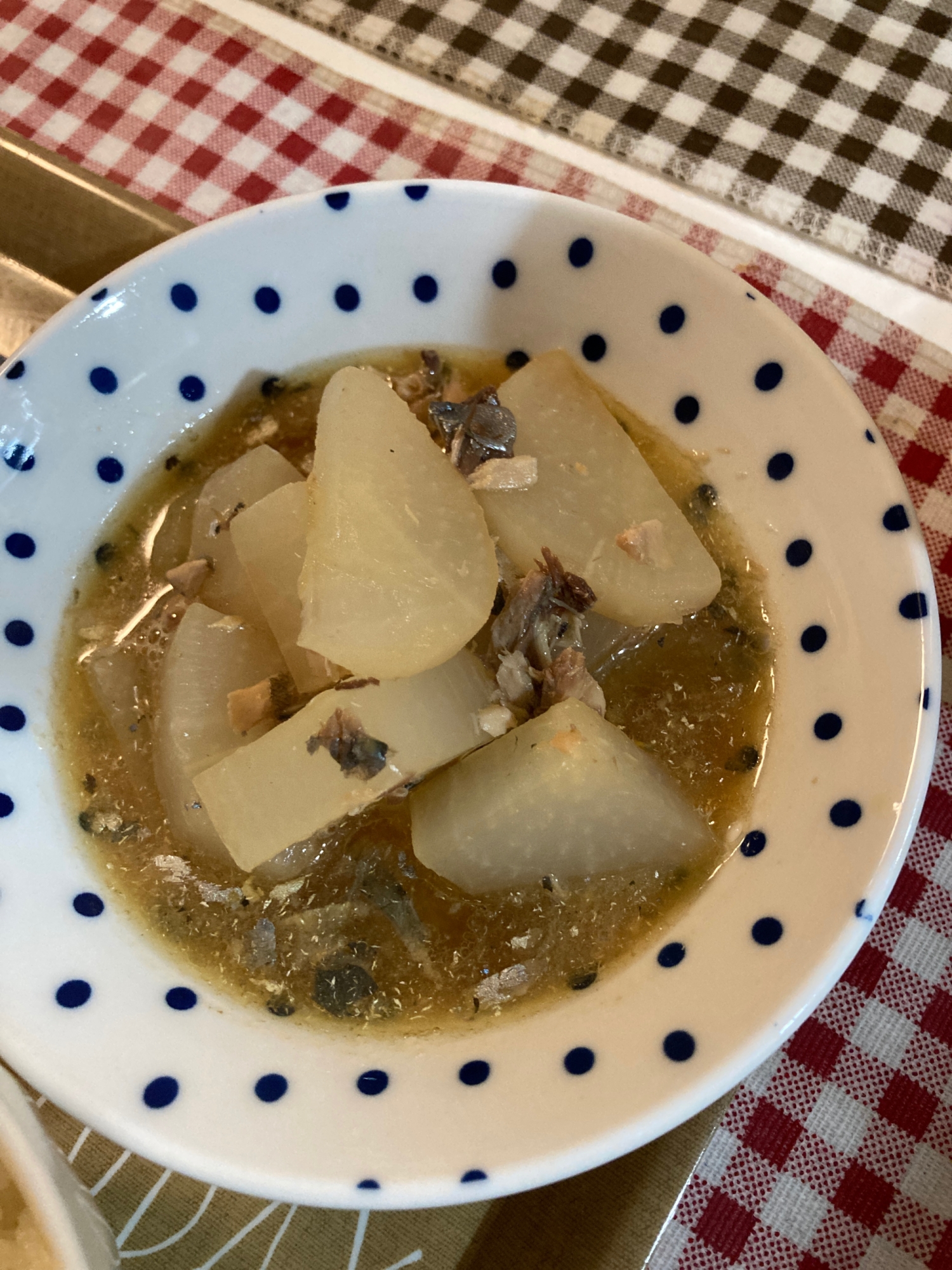 大根とサバ缶の煮込み