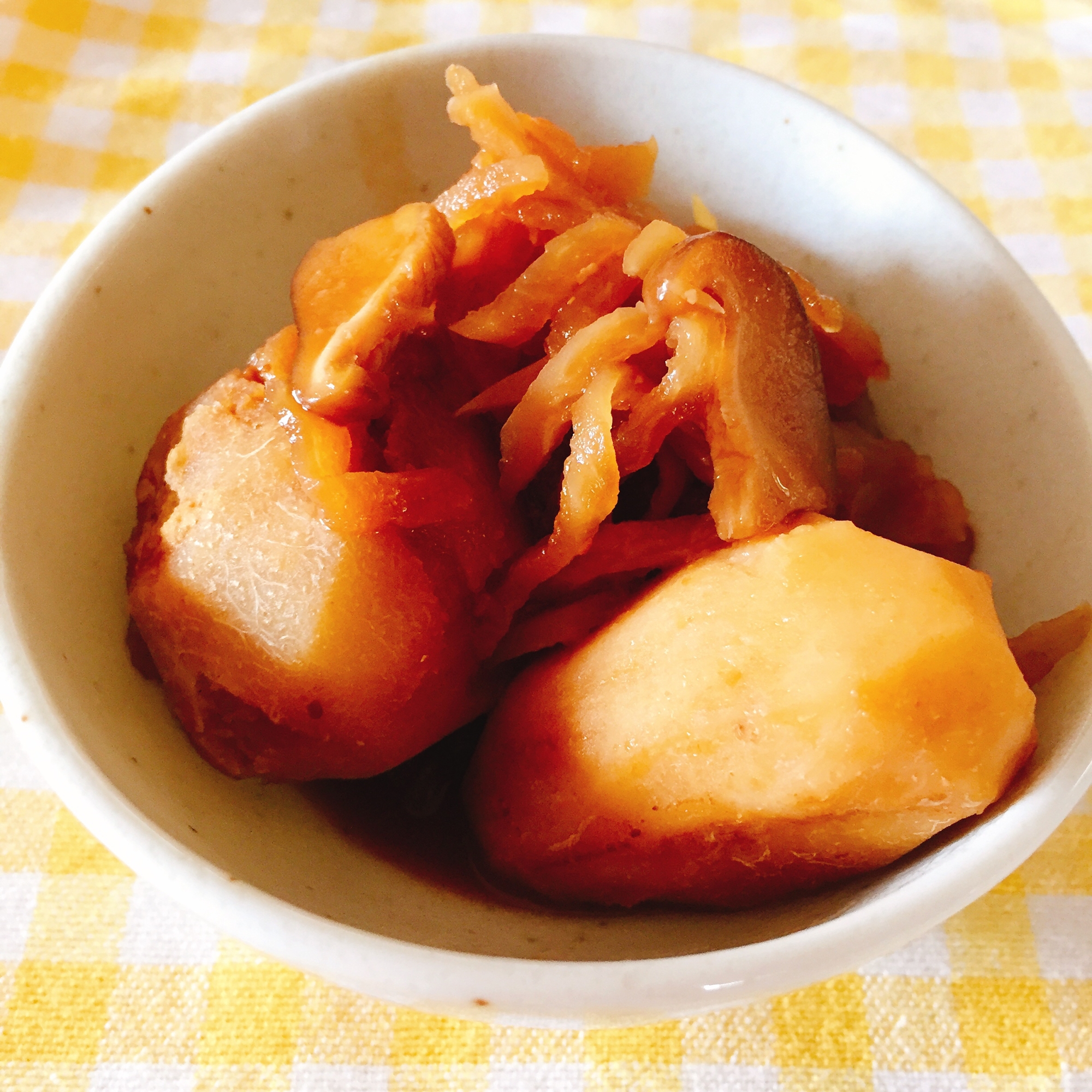 里芋と切り干し大根の味噌煮