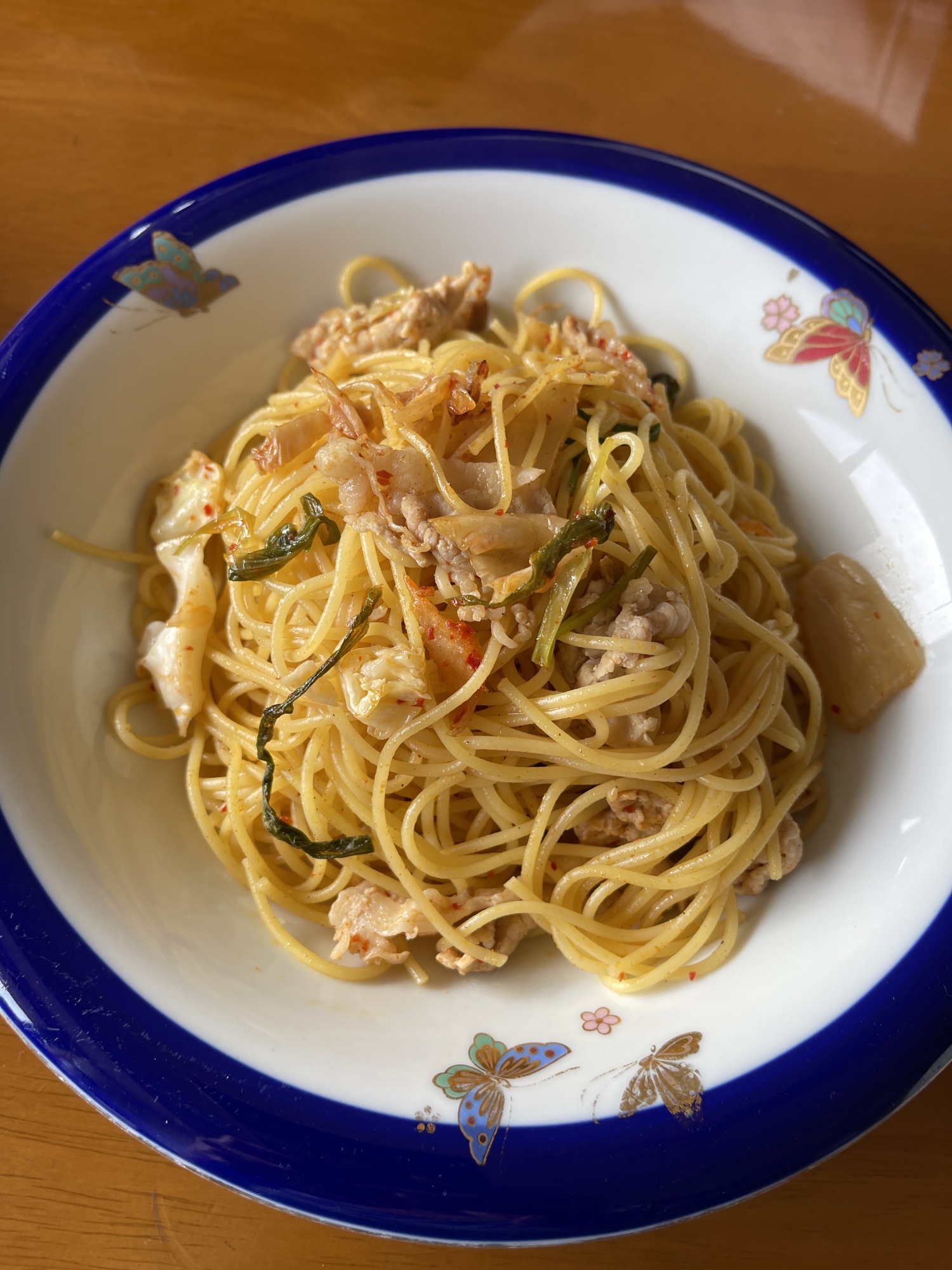 ハマるよ！カレー風味の豚キムチパスタ