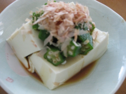 豆腐とオクラの和え物