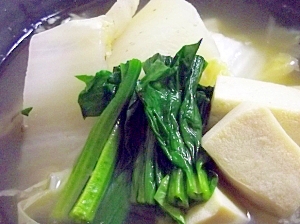白菜とちぢみほうれん草の高野豆腐煮