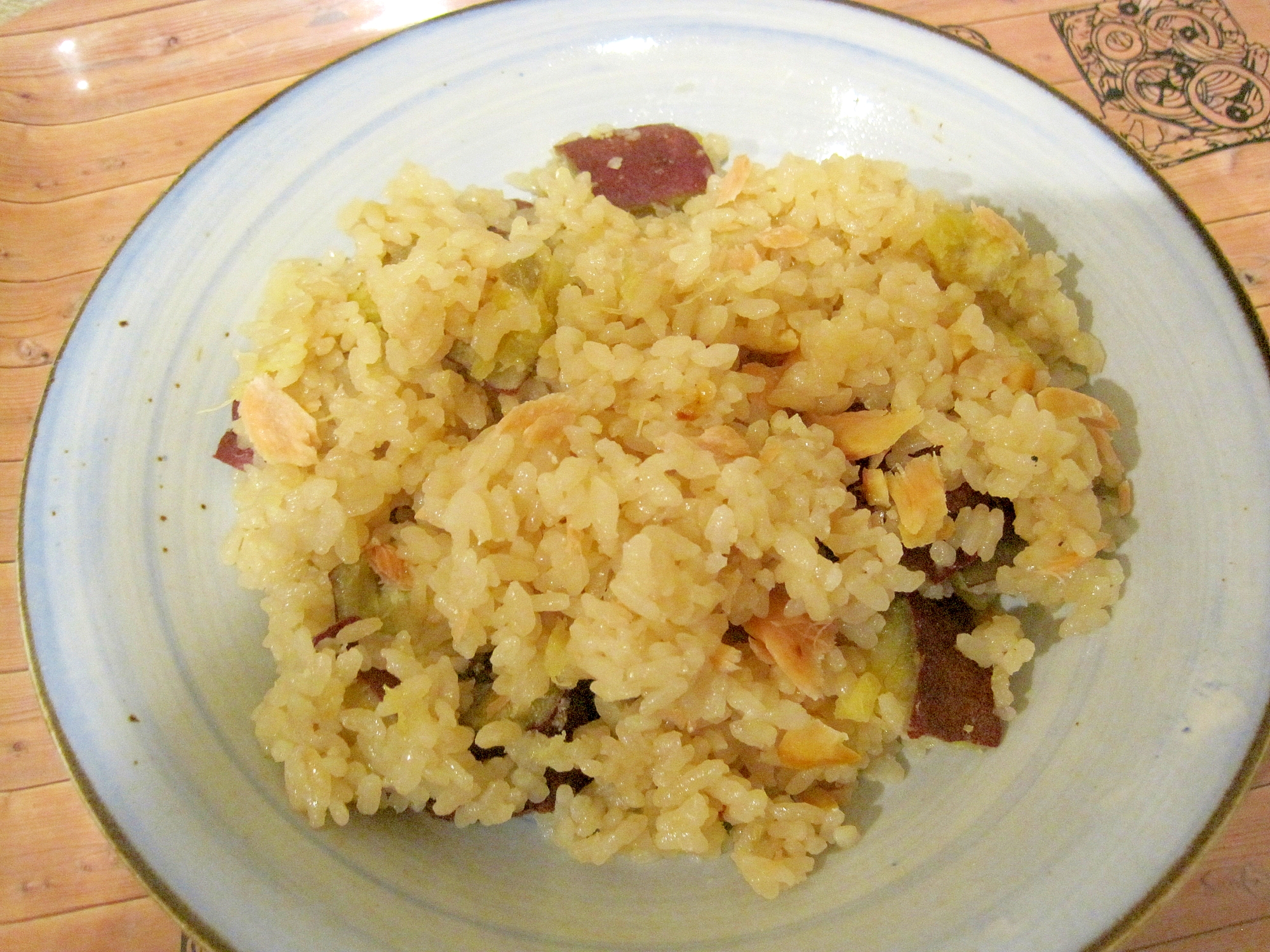 さつま芋と鮭のご飯