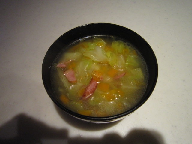 春キャベツの洋風スープ