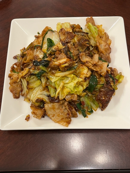 ピーマンがお家になかったので、ニラを入れてみました。美味しく作れて良かったです。