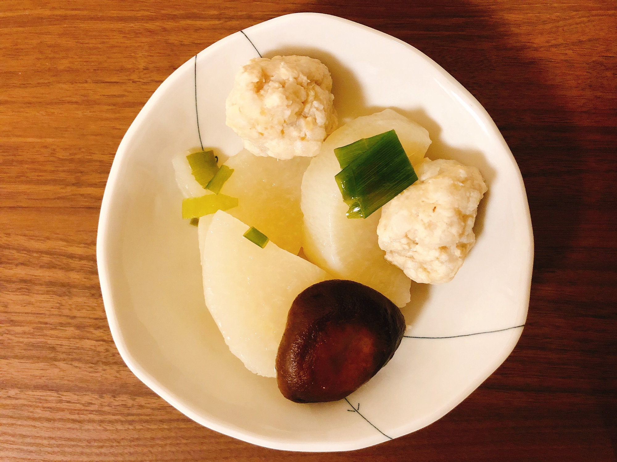 鶏団子と大根の白だし煮