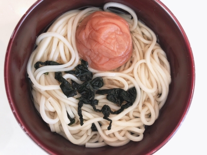 梅薬味のぶっかけそうめん(^^)