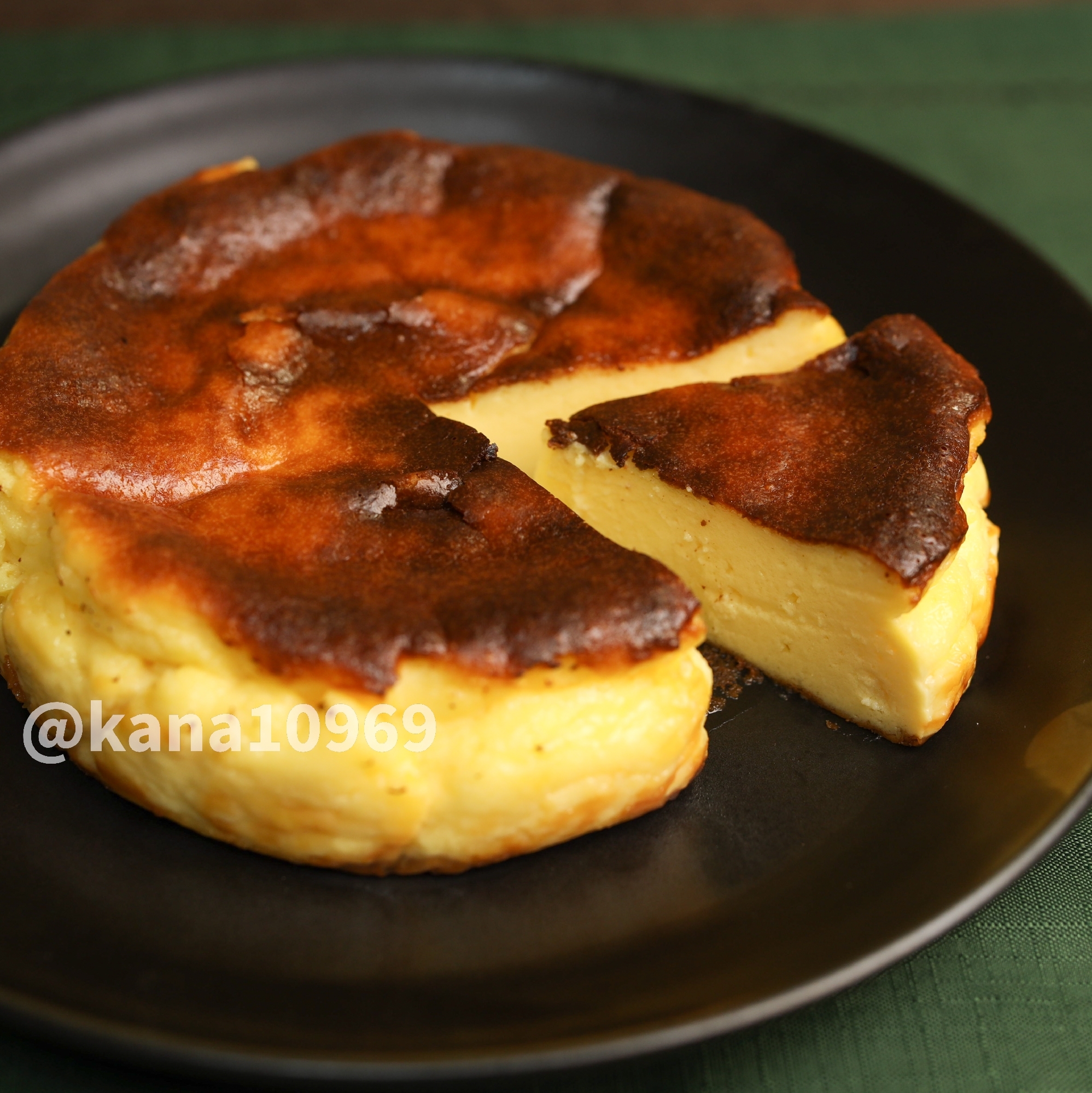 濃厚 バスク風チーズケーキ レシピ 作り方 By Kana 楽天レシピ 濃厚 バスク風チーズケーキ レシピ 作り方 By Kana 楽天レシピ