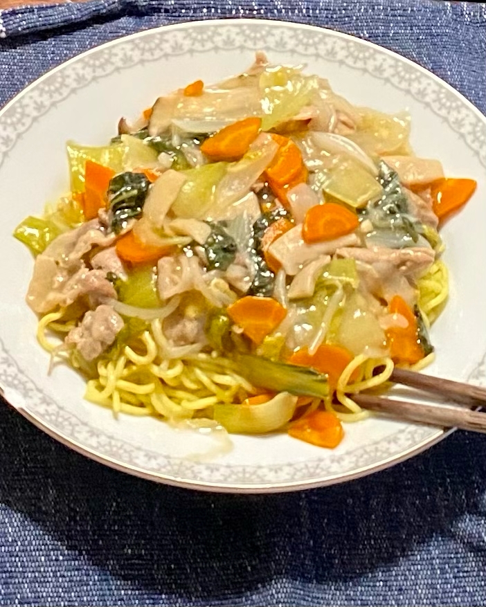 野菜たっぷり！あんかけ焼きそば