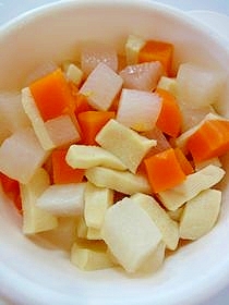 高野豆腐と野菜の煮物 離乳食後期 レシピ 作り方 By Bebeko611 楽天レシピ 高野豆腐と野菜の煮物 離乳食後期 レシピ 作り方 By Bebeko611 楽天レシピ