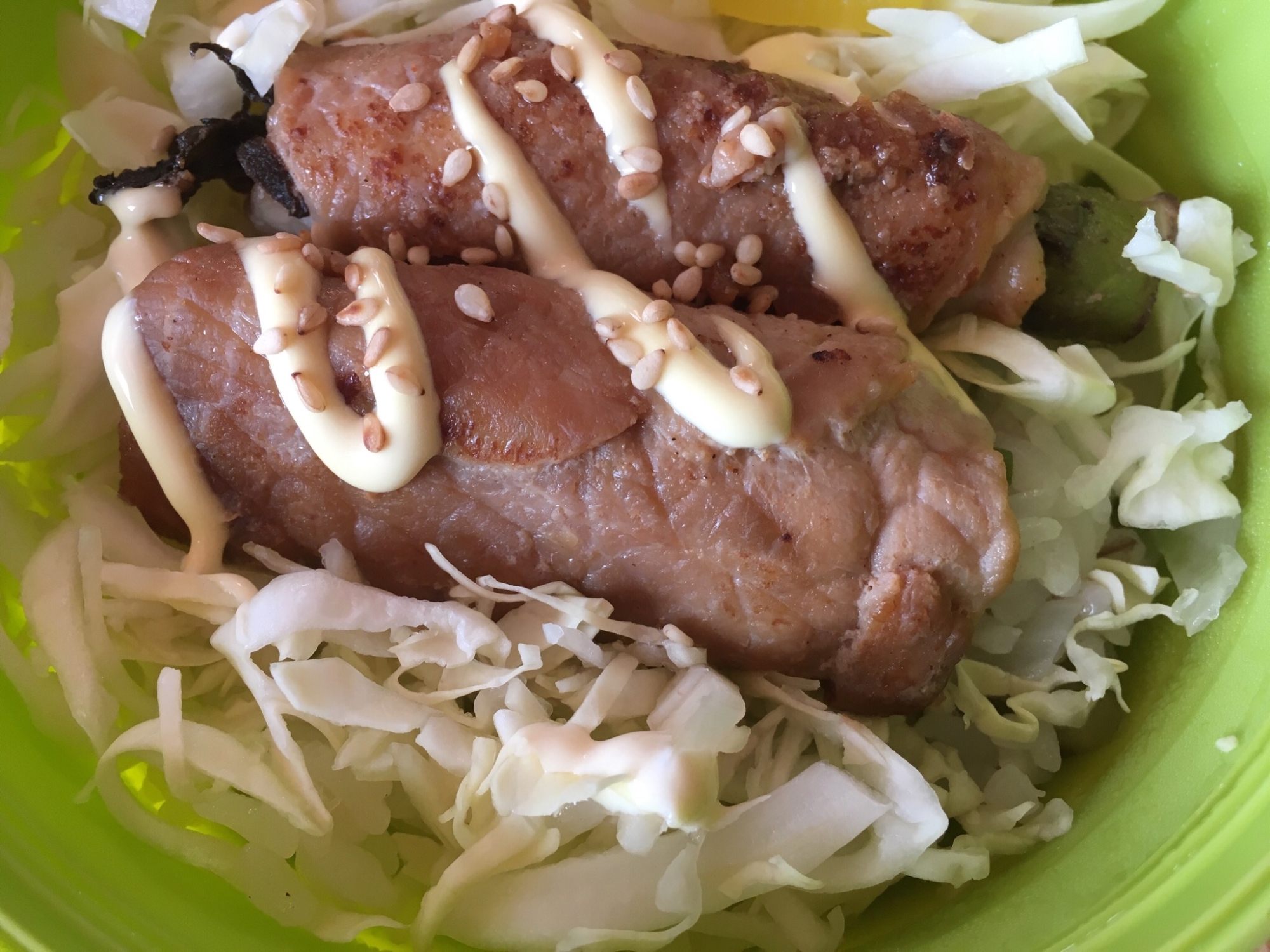 冬菜肉巻き丼