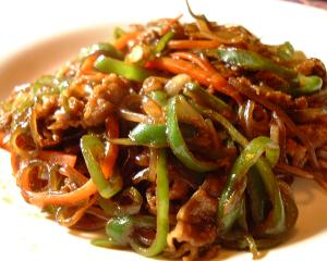 さつまいも春雨と甜麺醤でチャプチェ レシピ 作り方 By ブラックはやて 楽天レシピ