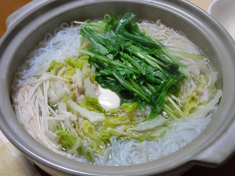 豚バラと白菜のミルフィーユ入り鍋