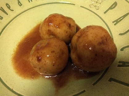 じゃがいもとにんじんの黒胡椒カレー煮