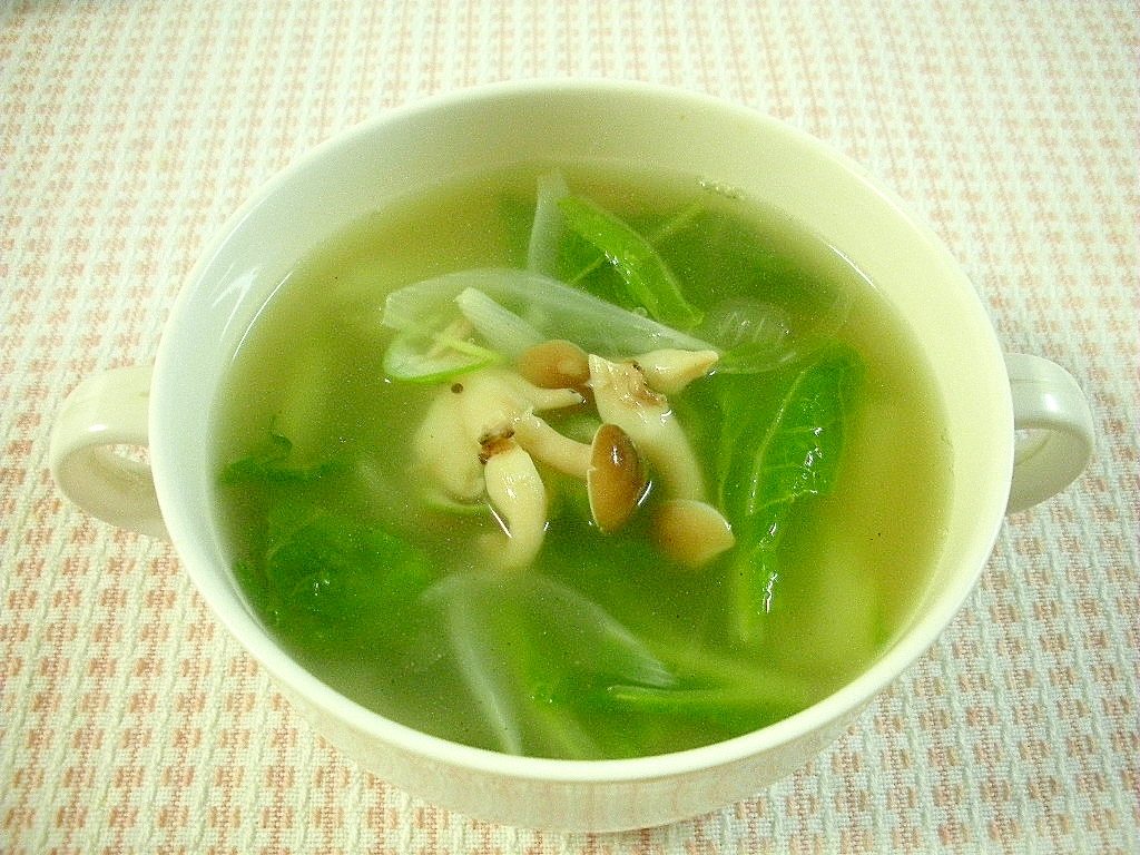 【お手伝いレシピ】白菜としめじのコンソメスープ