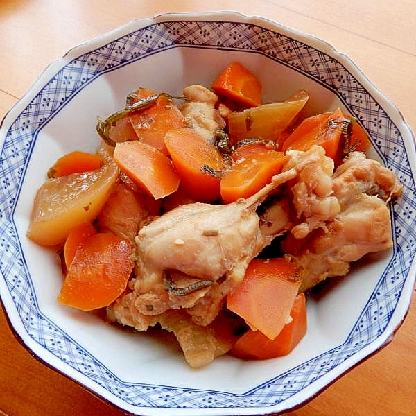 ３０分でも美味❤手羽元（代用可）と根菜の煮物♪