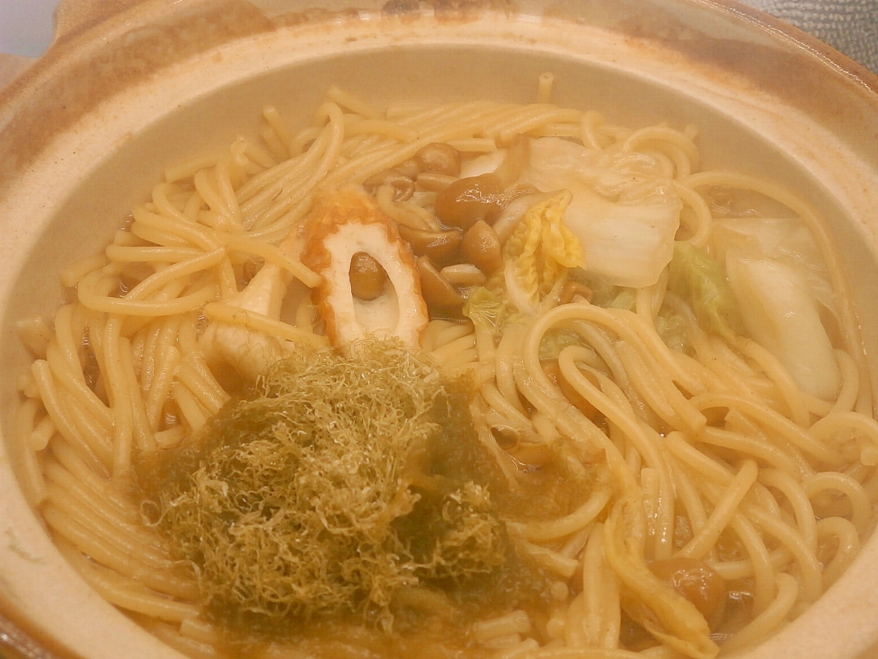 おぼろ昆布と白菜の漬物で和スープパスタ