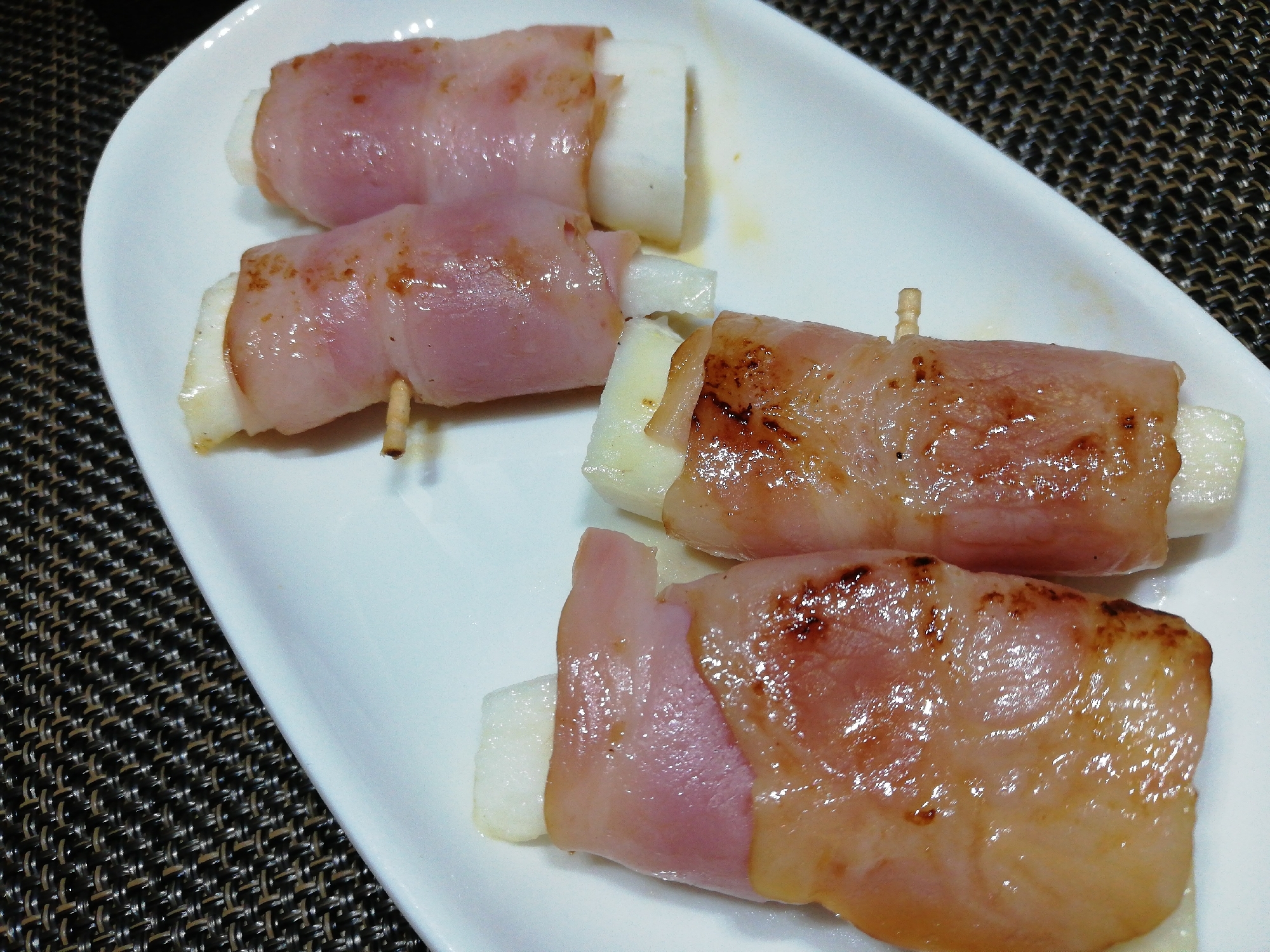 お弁当にも！長芋のベーコン巻き