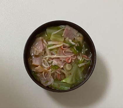 ボリューム満点！寿がきやの和風とんこつラーメン