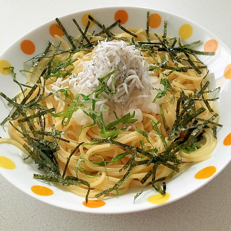 シラスと大葉の冷製おろしパスタ レシピ 作り方 By ゆず茶55 楽天レシピ