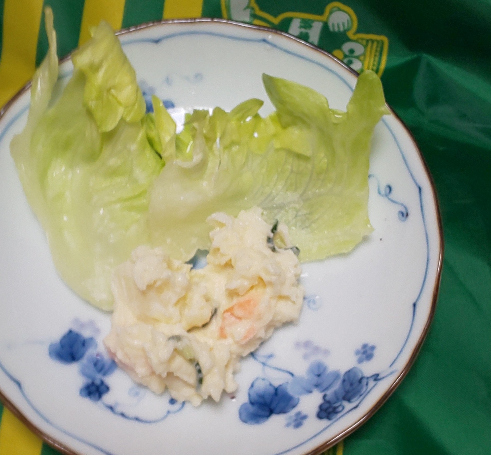 きゅうりとにんじんポテトサラダ