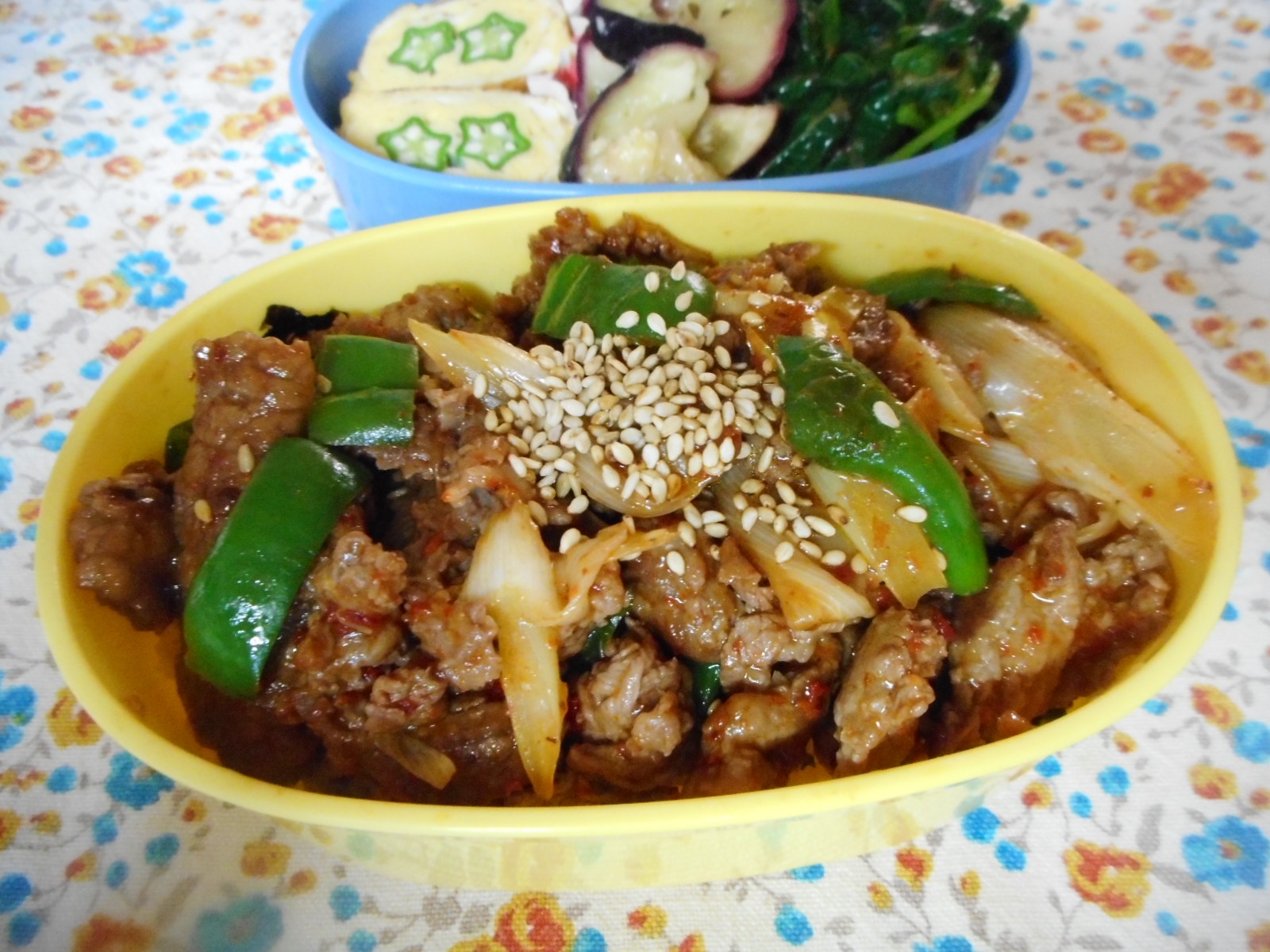 牛肉とピーマンの焼肉丼