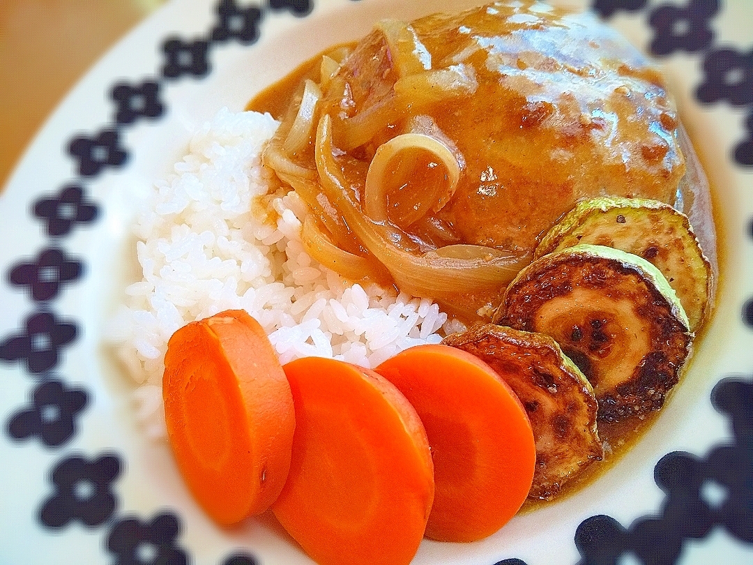 食欲そそる＊カレー煮込みハンバーグライス