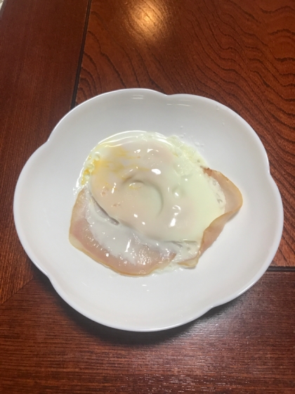 簡単お弁当おかず！レンジでハムエッグ